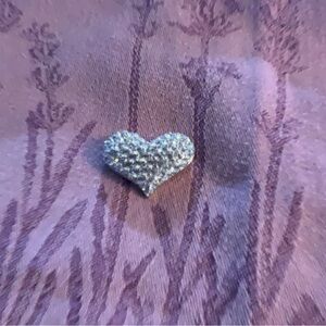 SWAROVSKI CRYSTAl BROOCH